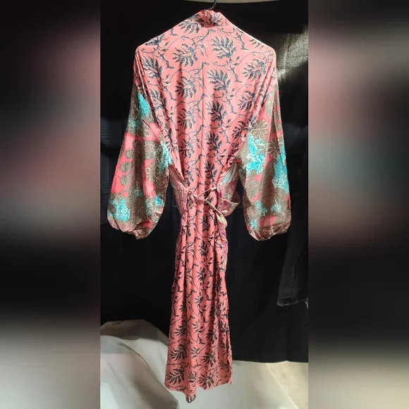 12th Tribe Multicolor Paisley Robe - Picture 3 of 6